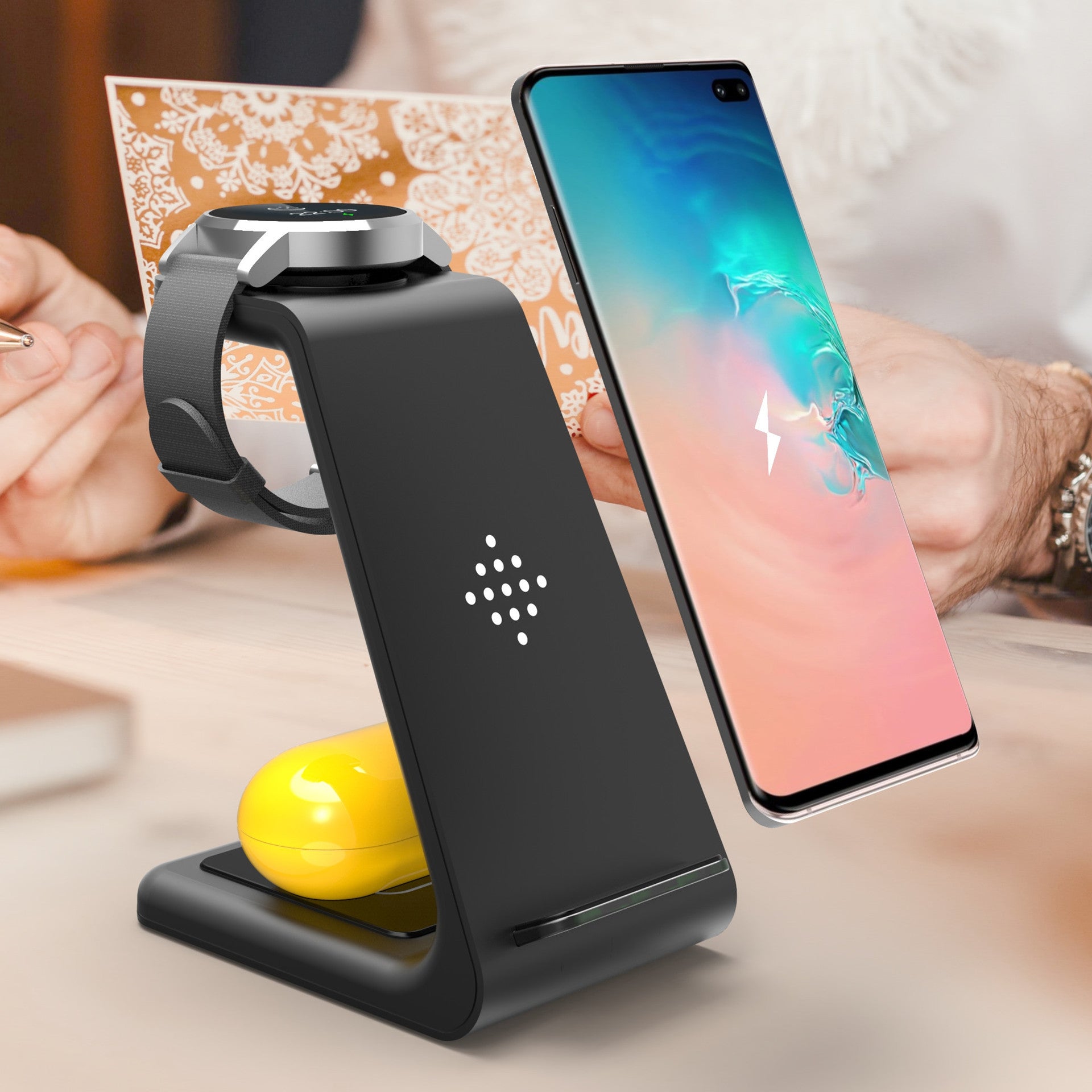 3 In 1 Station Wireless Fast Charger Stand